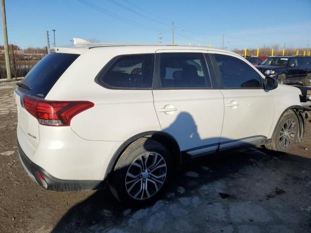 2017 Mitsubishi Outlander ES