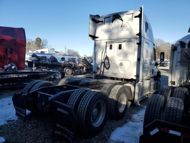 2015 Freightliner Cascadia 125