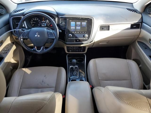2020 Mitsubishi Outlander SE