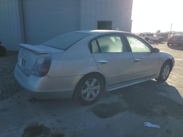 2003 Nissan Altima Base