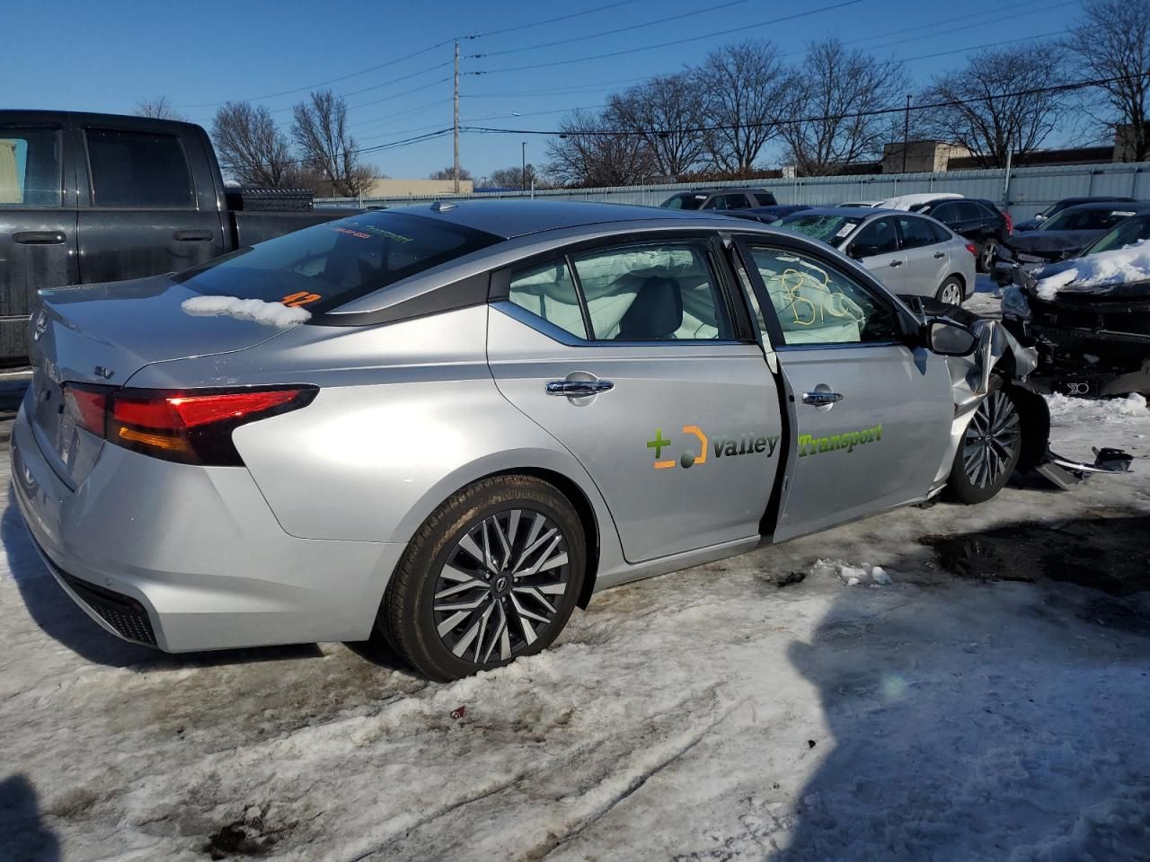 2024 Nissan Altima sv