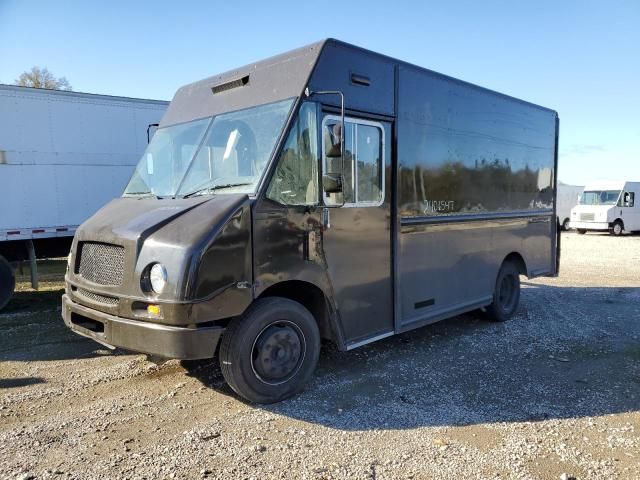 2009 Freightliner Chassis M Line WALK-IN Van