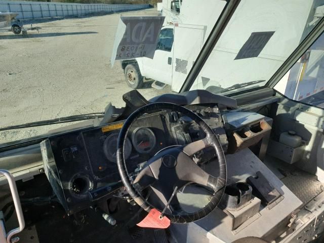 2008 Freightliner Chassis M Line WALK-IN Van