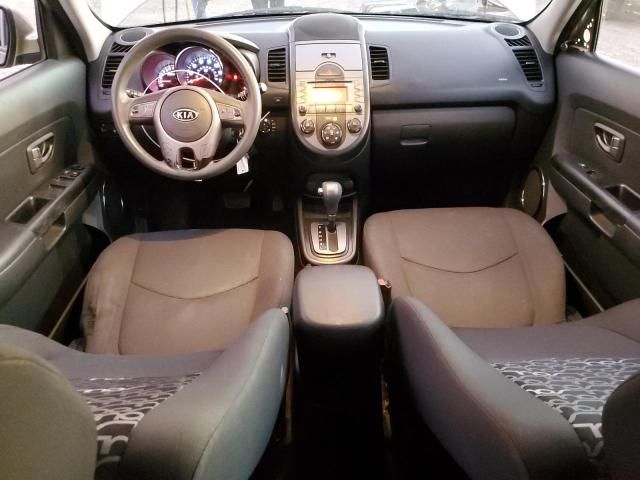 2010 KIA Soul +