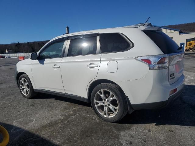 2014 Mitsubishi Outlander SE