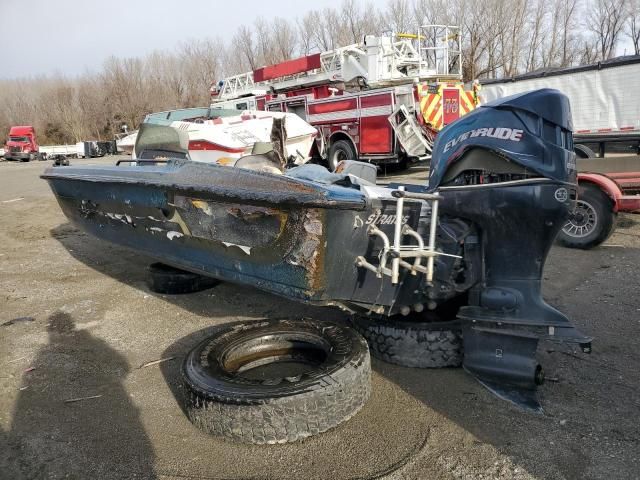 1998 Stratos Boat