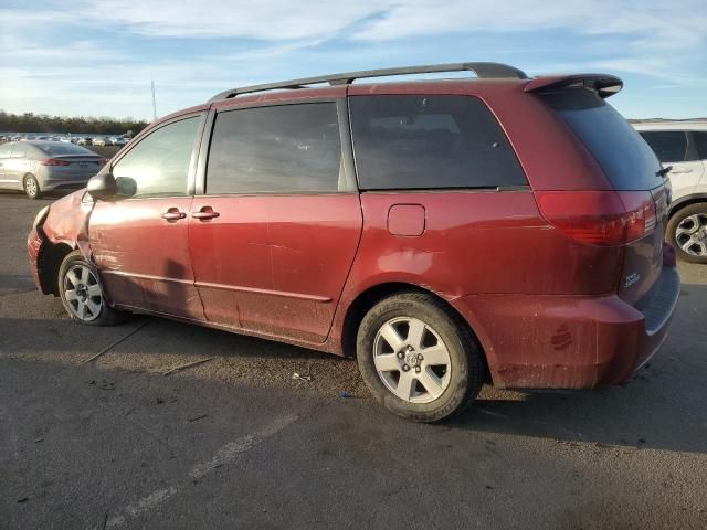 2005 Toyota Sienna CE