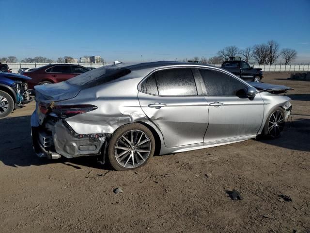 2021 Toyota Camry se