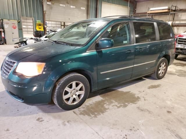 2009 Chrysler Town & Country Touring