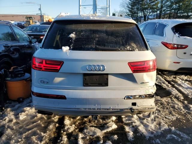 2017 Audi Q7 Premium Plus