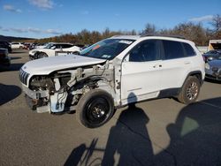 Jeep Grand Cherokee Vehiculos salvage en venta: 2019 Jeep Cherokee Latitude Plus