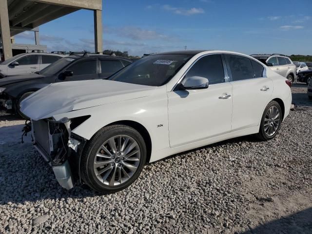 2018 Infiniti Q50 Luxe