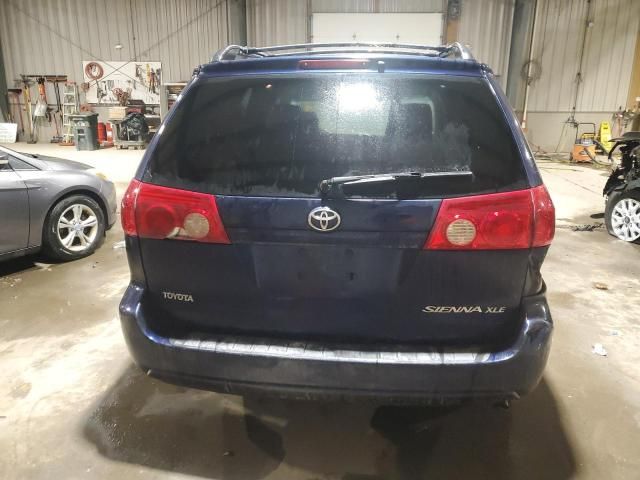 2007 Toyota Sienna XLE