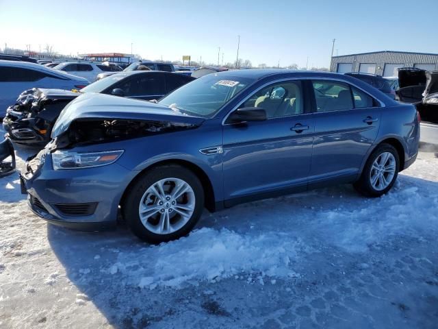 2018 Ford Taurus SE