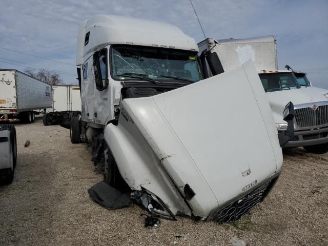 2025 Volvo VN VNL