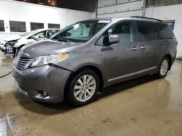 2015 Toyota Sienna XLE