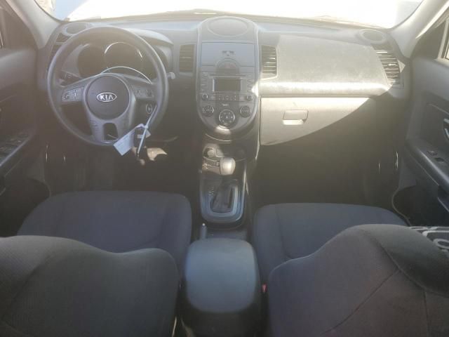 2011 KIA Soul +