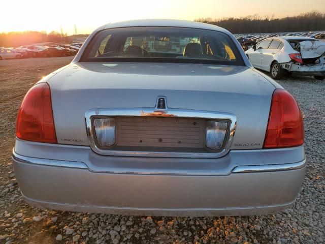 2008 Lincoln Town Car Signature Limited