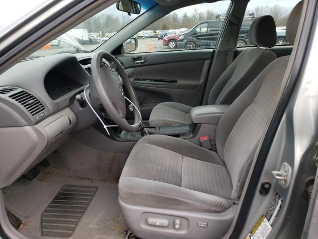 2005 Toyota Camry LE