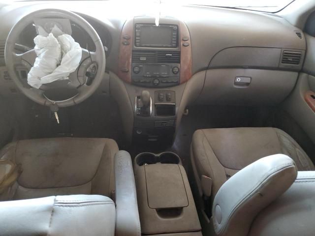 2008 Toyota Sienna XLE