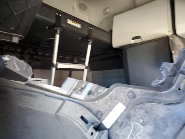 2020 Freightliner Cascadia 126