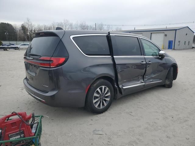 2023 Chrysler Pacifica Hybrid Limited