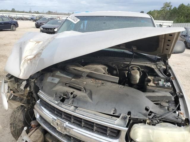 2004 Chevrolet Tahoe C1500