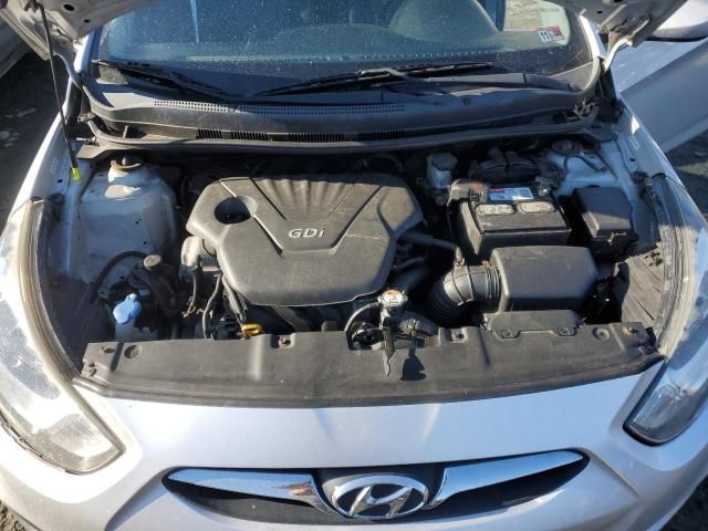 2012 Hyundai Accent GLS