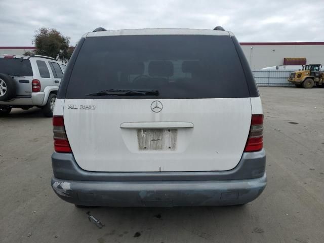 1999 Mercedes-Benz ML 320