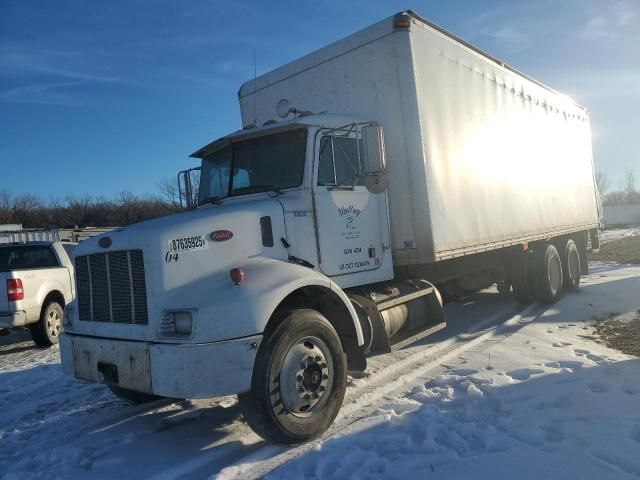 2004 Peterbilt 330