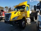 2019 Freightliner Cascadia 126