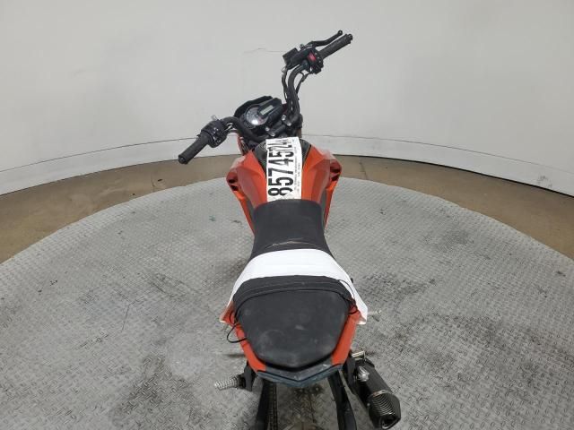 2018 Kawasaki BR125 J