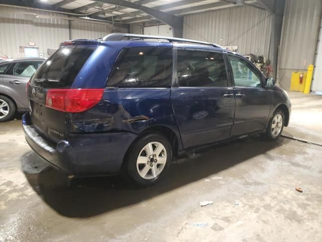 2007 Toyota Sienna XLE