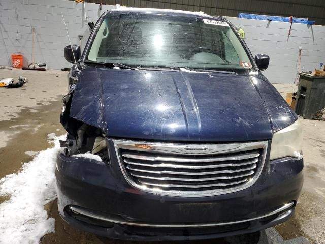 2012 Chrysler Town & Country Touring