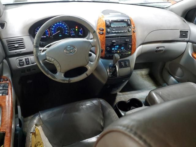 2006 Toyota Sienna XLE