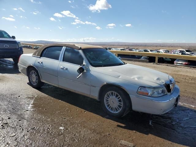 2007 Lincoln Town Car Signature Limited