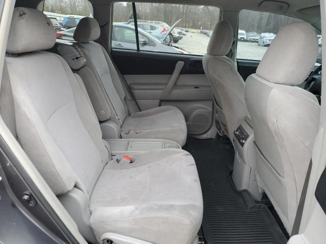 2012 Toyota Highlander Base