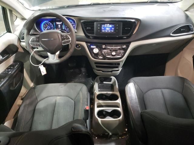 2017 Chrysler Pacifica LX