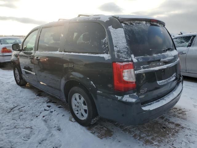 2012 Chrysler Town & Country Touring L