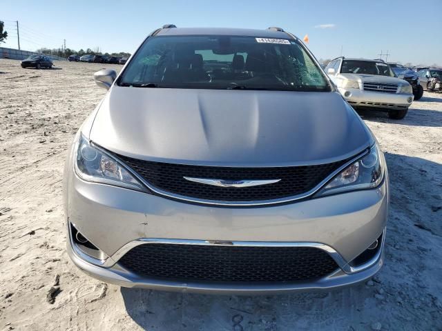 2017 Chrysler Pacifica Touring L Plus