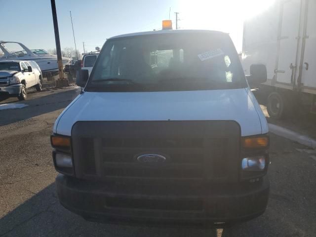 2011 Ford Econoline E350 Super Duty Van