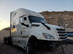 2019 Freightliner Cascadia 126