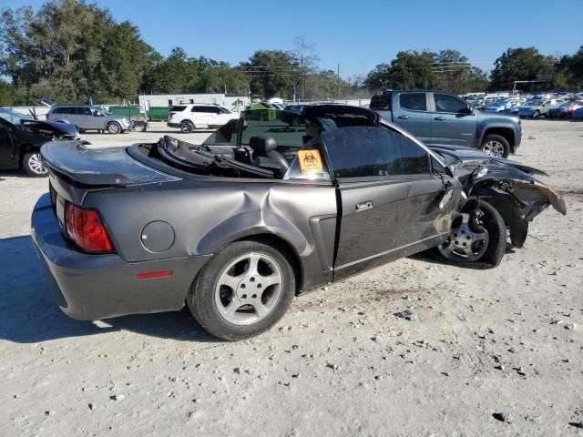 2004 Ford Mustang