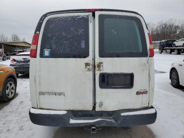 2004 GMC Savana G3500