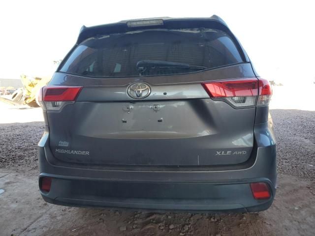 2019 Toyota Highlander SE