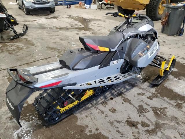 2025 Skidoo Adrenaline