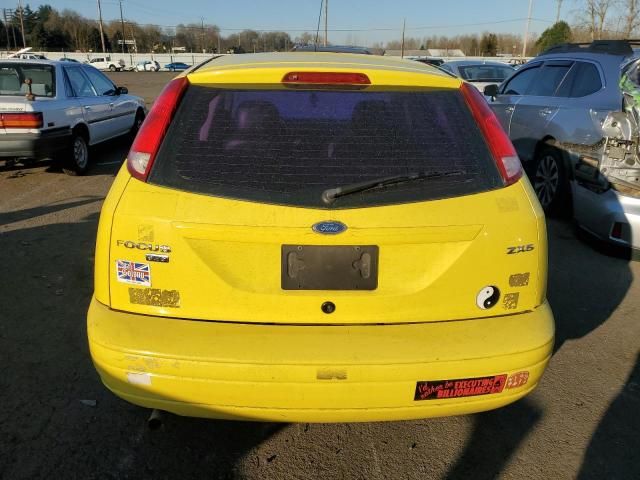 2005 Ford Focus ZX5