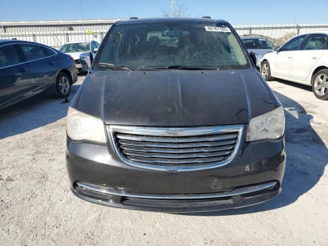 2012 Chrysler Town & Country Limited