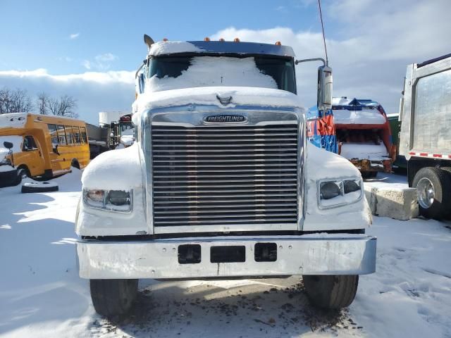 2018 Freightliner 122SD