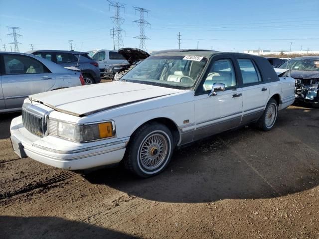 1992 Lincoln Town Car Signature